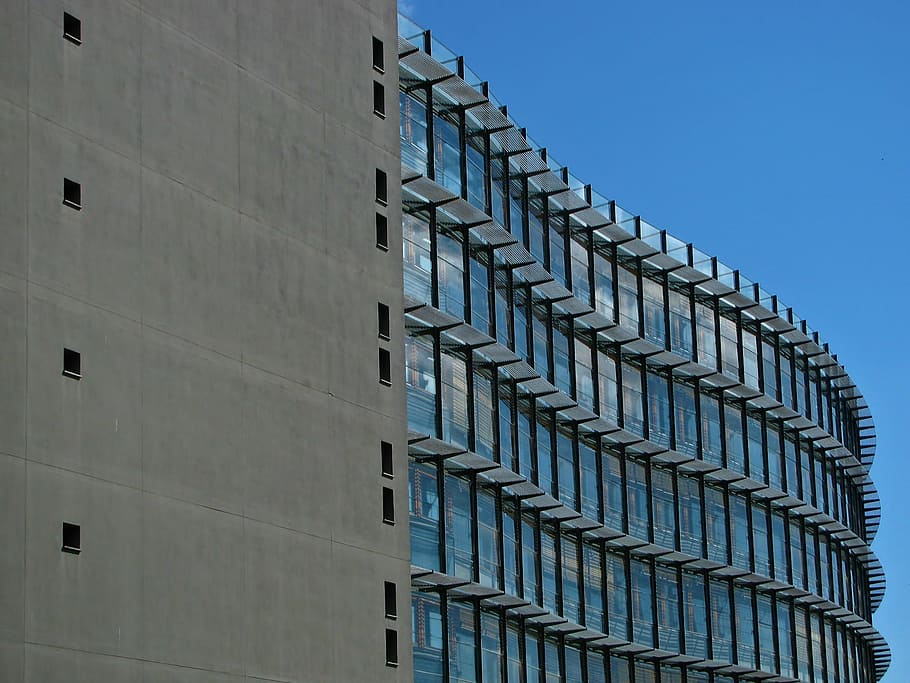 grey and clear glass high-rise building during daytime, house HD wallpaper