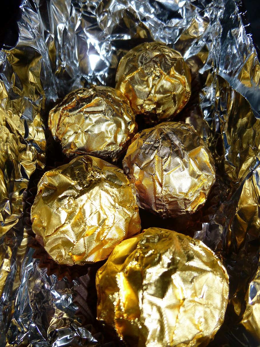 candy, chocolate, rocher, nibble, gold, no people, shiny, close-up HD wallpaper