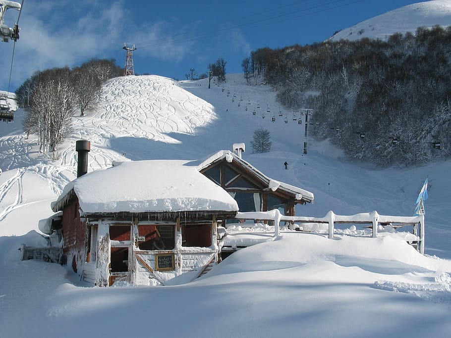 hut, winter, snow, cold, white, holiday, nature, mountain, vacation HD wallpaper