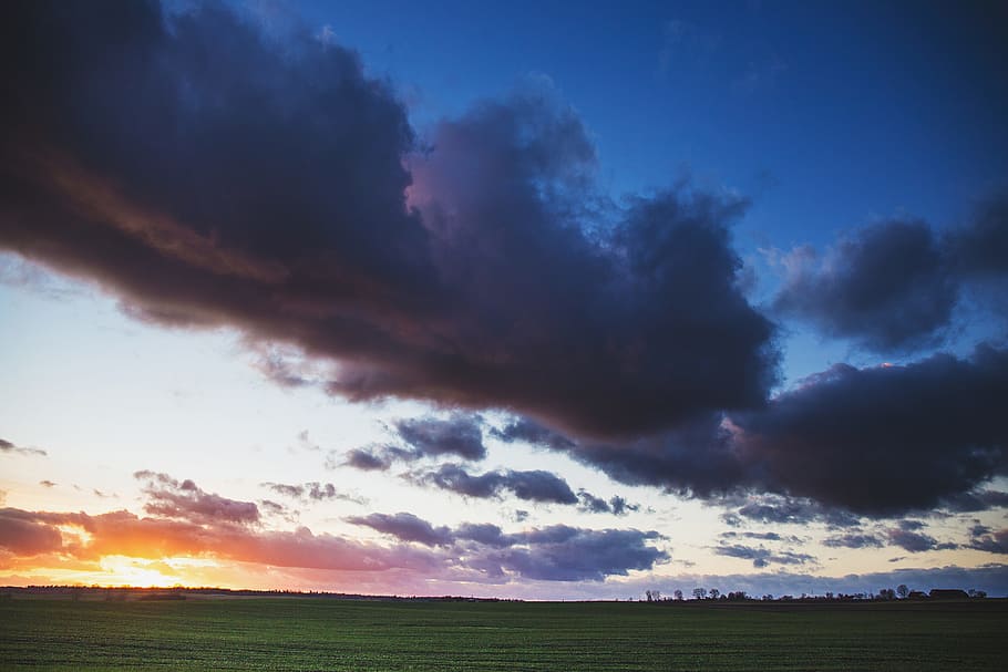 sunset, dusk, sky, clouds, field, grass, landscape, nature HD wallpaper