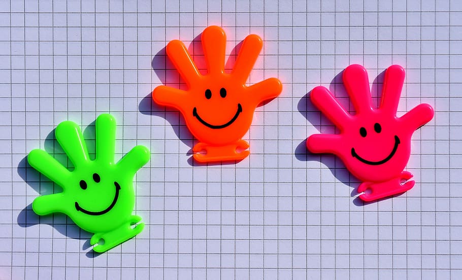 three emoji hand toys, Smilies, Holding Hands, funny, cheerful, HD wallpaper