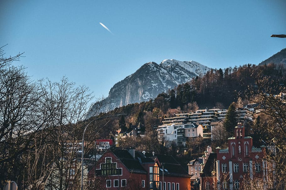 photography of brown concrete house, sky, mountain, building HD wallpaper