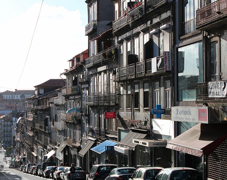 road, homes, facade, balconies, architecture, awning, autos HD wallpaper