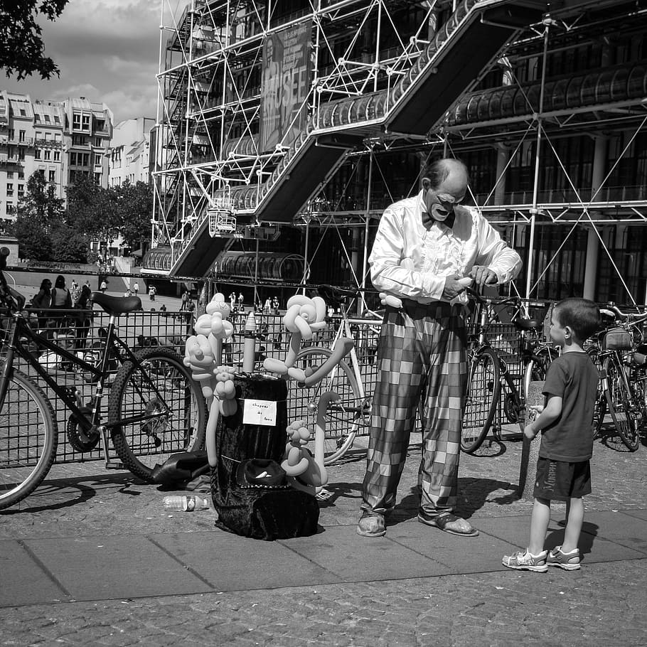 paris, street, child, clown, centre pompidou, real people, men, HD wallpaper