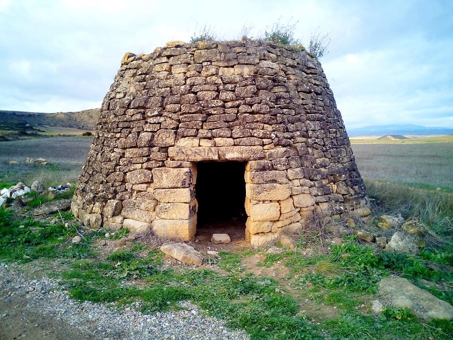 guardaviñas, refuge, stones, construction, old, path, field, HD wallpaper