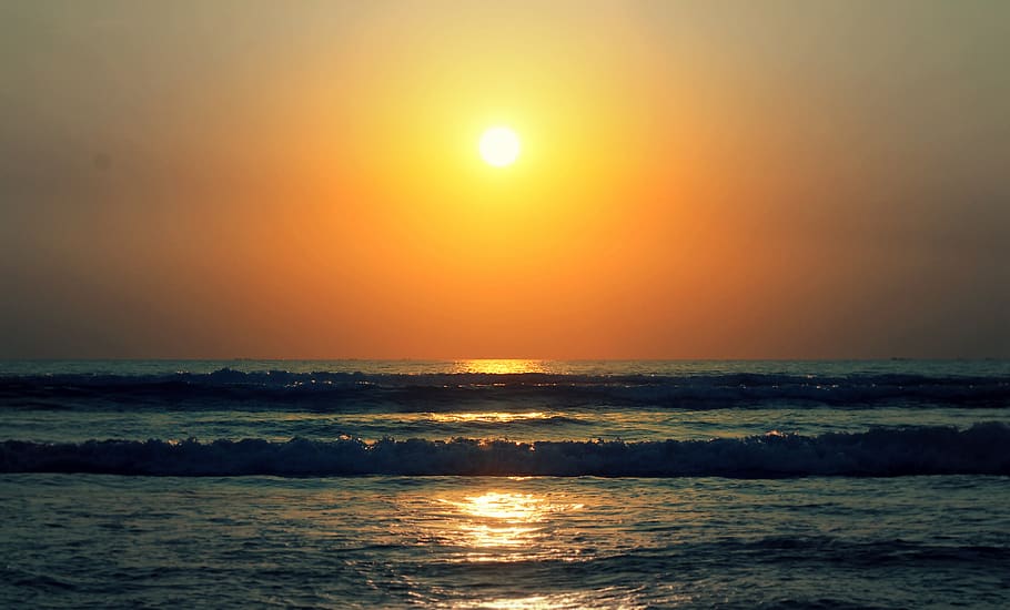 sun, setting sun, sunset, water, clouds, sky, dusk, light, sea HD wallpaper
