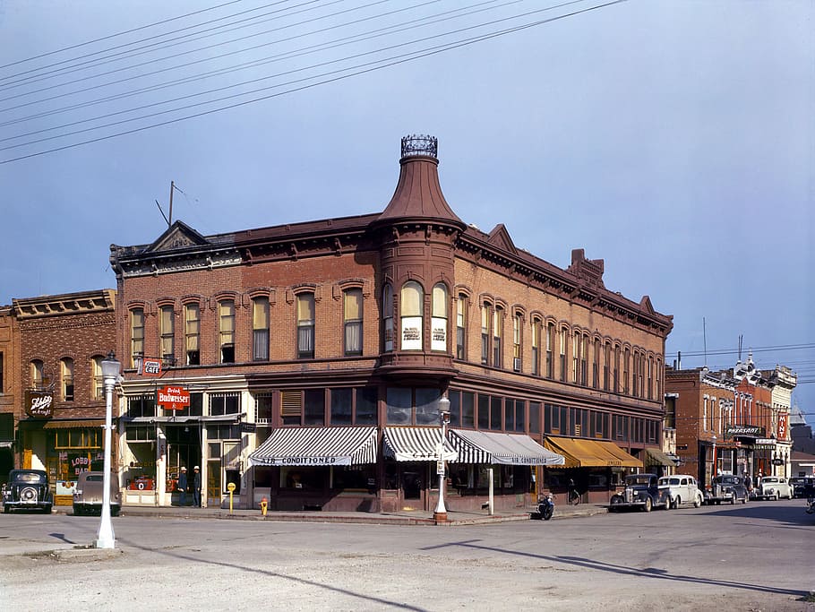 Corner Building in the Town of Dillon, Montana, public domain HD wallpaper