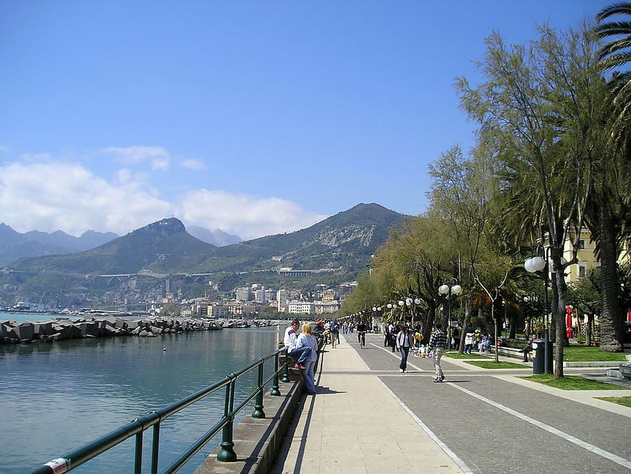 Lungomare Trieste promenade in Salerno, Italy, city, fence, photos, HD wallpaper