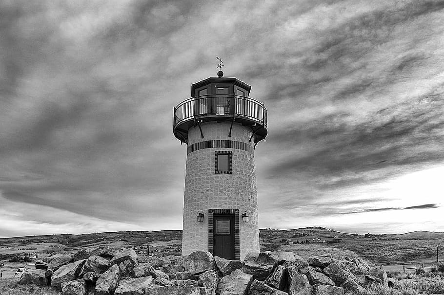 grayscale photo of lighthouse, concrete, grey, sky, clouds HD wallpaper