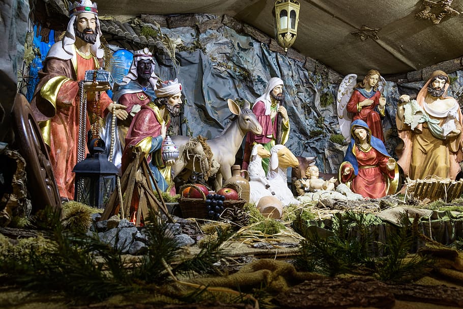 nativity scene statues, human, religion, crib, jesus, christmas crib figures, HD wallpaper