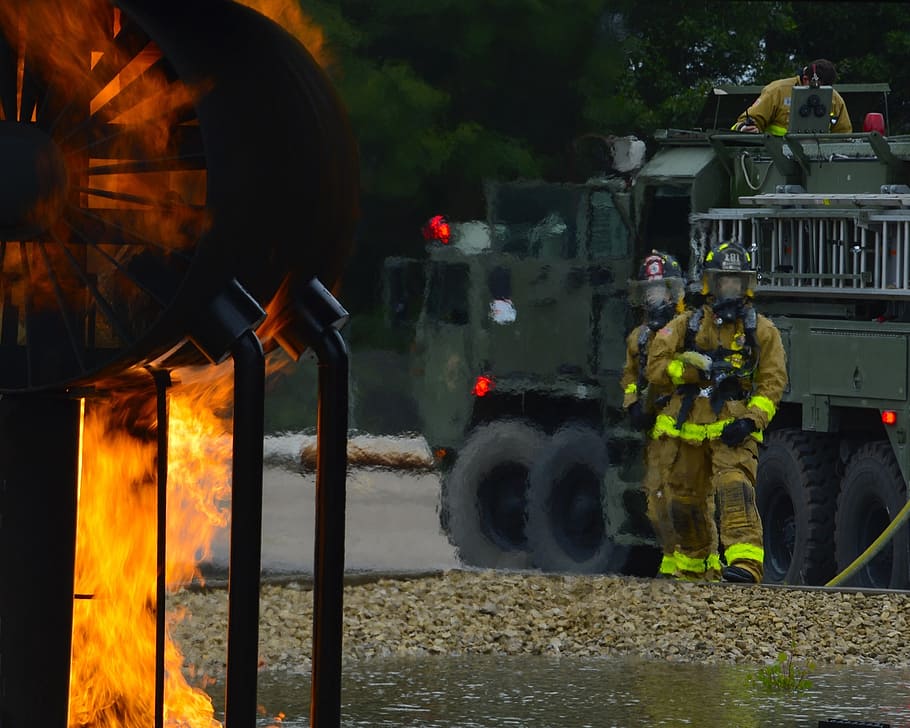 firefighters, training, live, controlled, protection, danger HD wallpaper