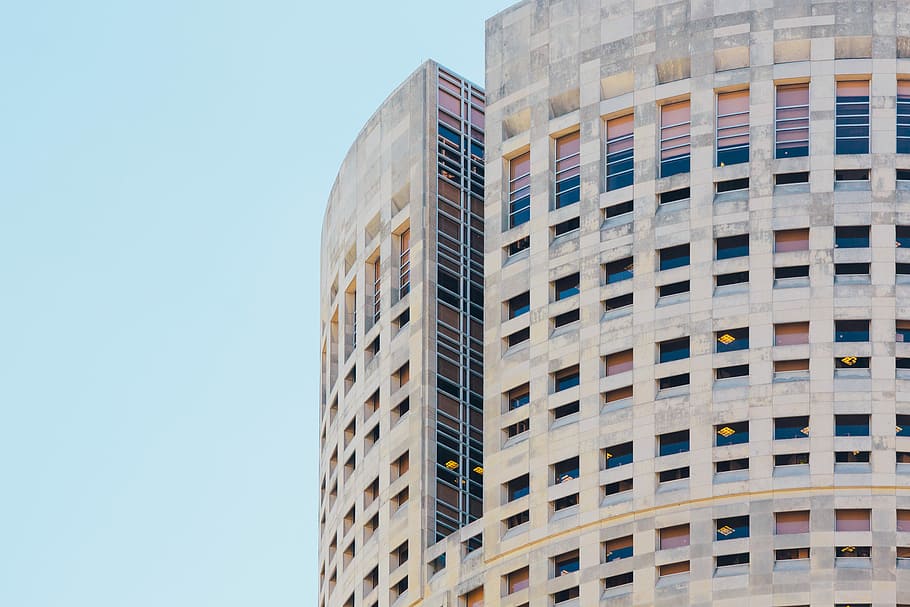 gray concrete building, architecture photography of concrete building HD wallpaper