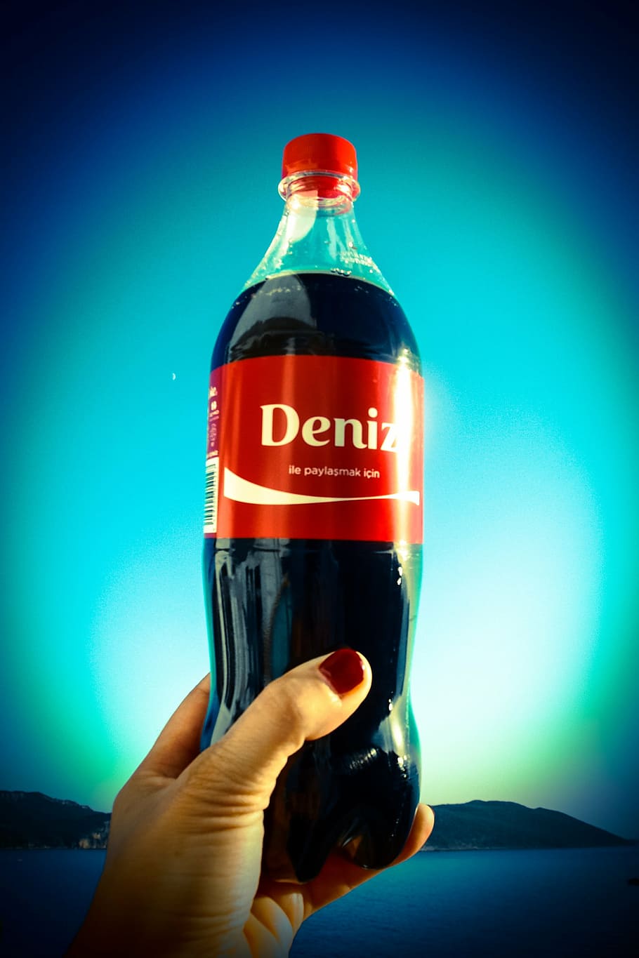 bottle, cola, hand, drink, cola bottles, refreshment, human body part HD wallpaper