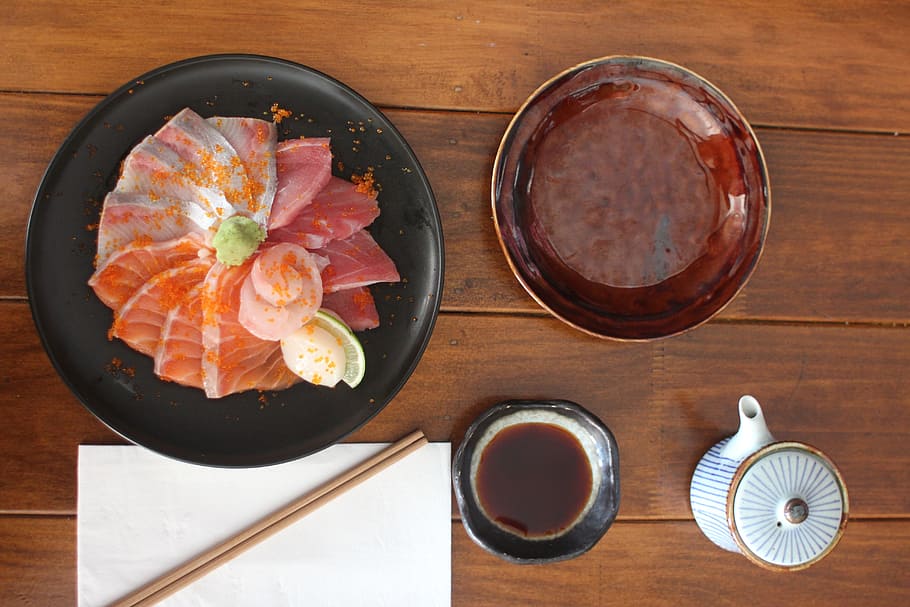 sushi, sashimi, salmon, tuna, fish, seafood, japanese, cuisine, HD wallpaper