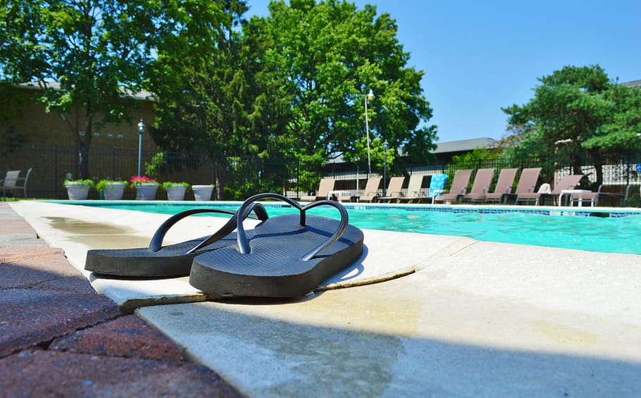 flip flops, pool, summer, pool side, vacation, holiday, blue HD wallpaper