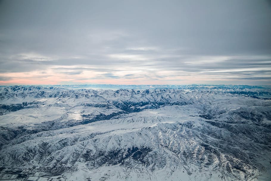 aerial photography of ice covered mountain, aerial photography of snow covered mountain range HD wallpaper