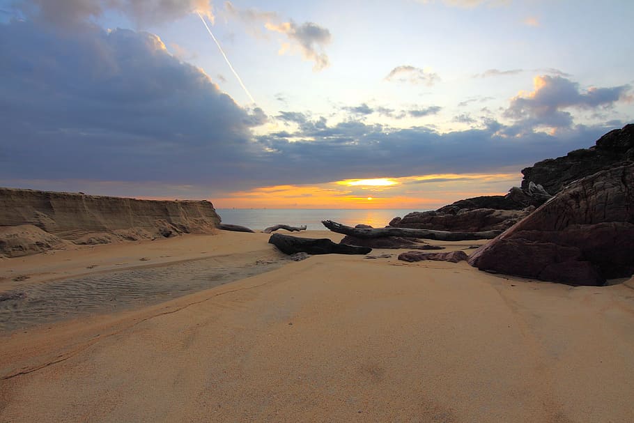 sea, nature, sky, sand, clouds, environment, idyllic, ocean, rocks HD wallpaper