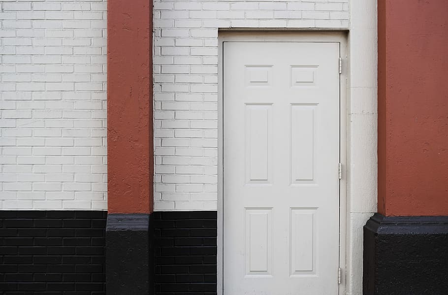 white wooden 6-panel door, white wooden door, building, brick HD wallpaper
