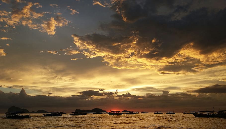 Silhouette of Ships during Sunset, boats, clouds, cloudscape HD wallpaper