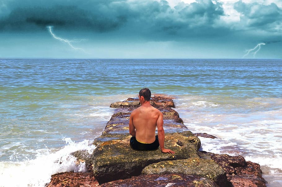 Ocean, Man, Brooding, Alone, back, storm, sea, rear view, horizon over water HD wallpaper