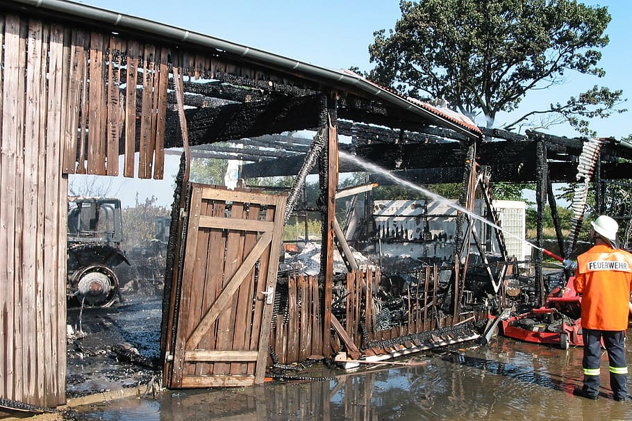 fire, firefighting job, fire fighting, fire damage, hose, fire fighter HD wallpaper