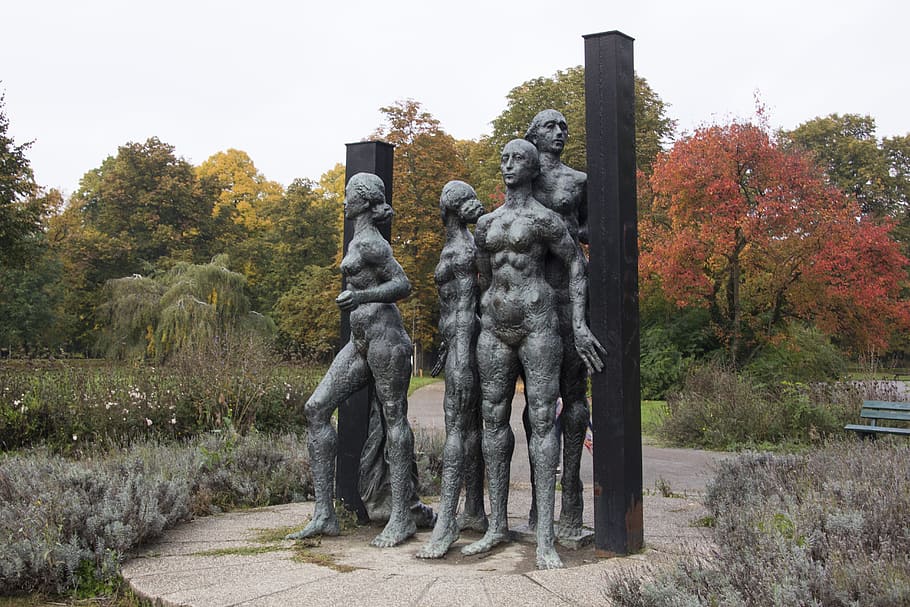 leipzig, figures, bronze, bronze statue, sculpture, bronze figure HD wallpaper