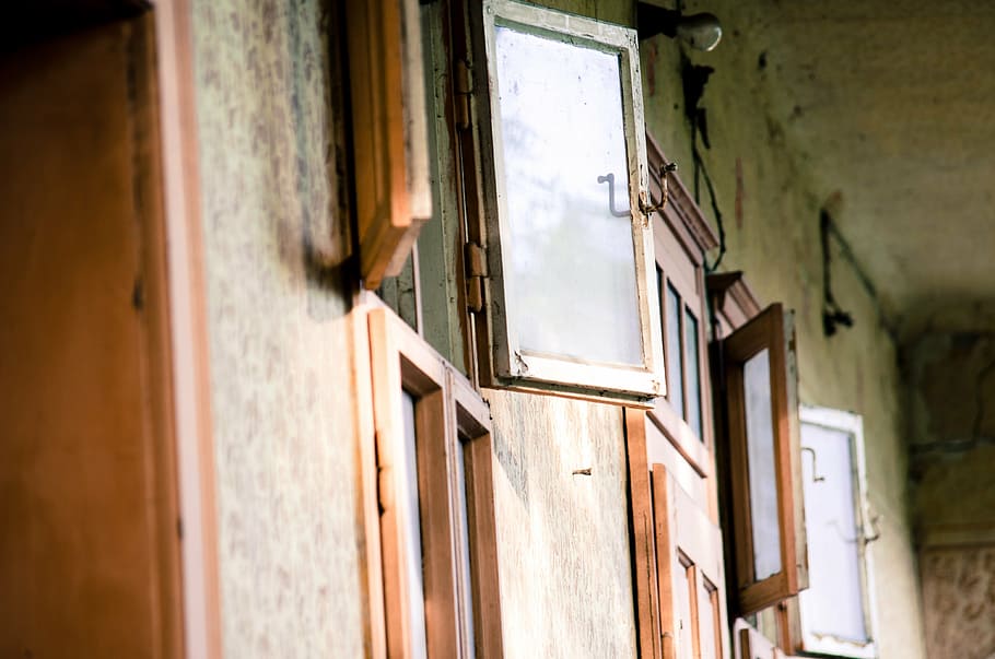 closeup photo of window opened, window wide, veranda, old house HD wallpaper