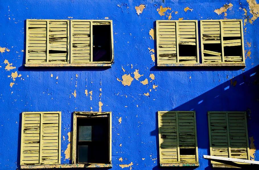 window, dark blue, yellow, shadow, light, wood, old, photography HD wallpaper