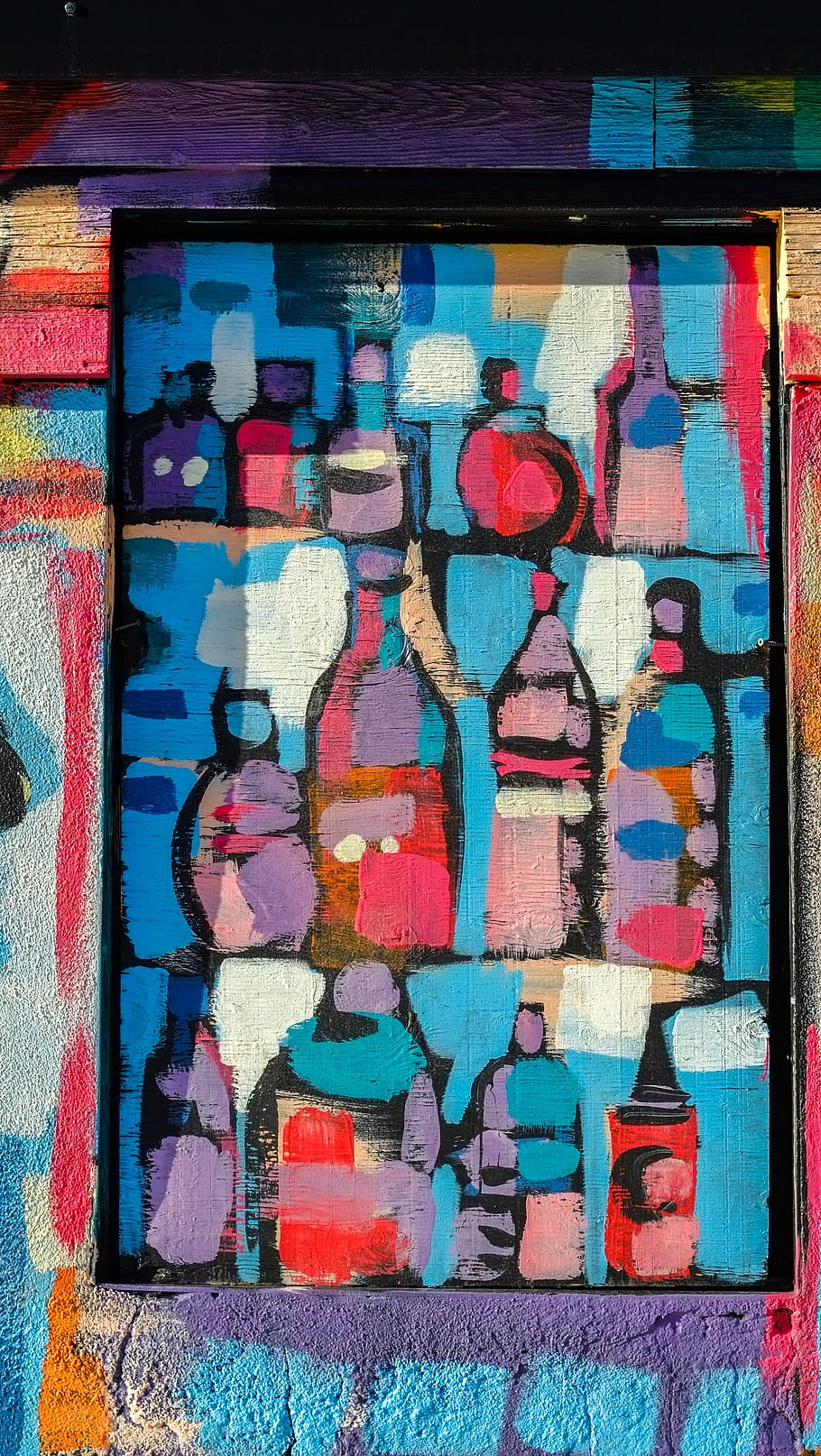 painting of bottles, several bottles painting, street art, wall, HD wallpaper