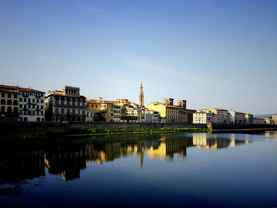 beige buildings near large body of water, photography on buildings near sea water HD wallpaper