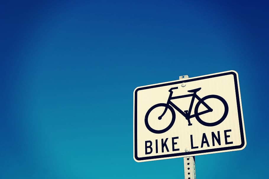 Bike Lane street signboard under blue sky, road Sign, warning Sign HD wallpaper