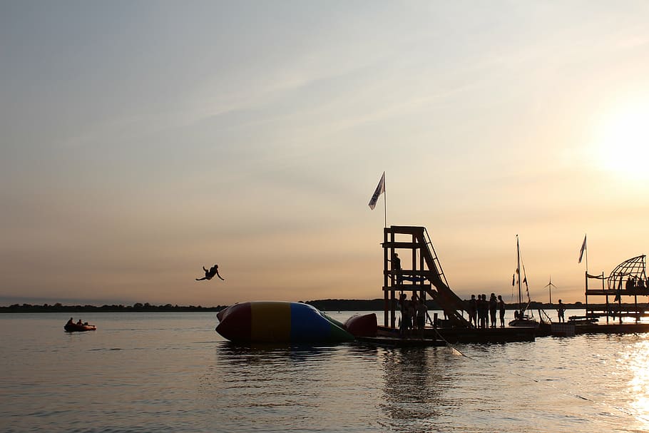 flight, baldwin, water, sunset, fly, fun, joy, his child, sky HD wallpaper