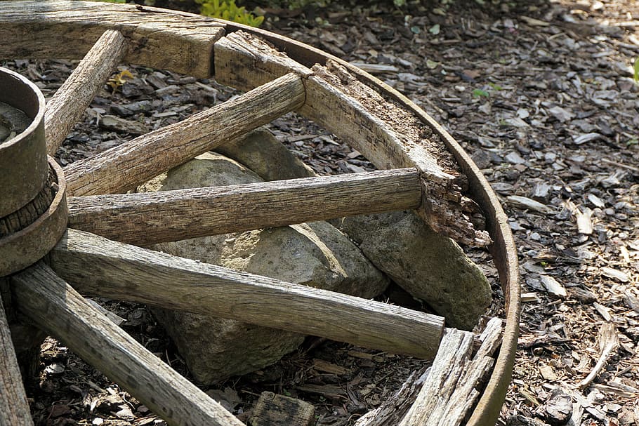 wheel, wooden wheel, old, nostalgia, spokes, wagon wheel, nostalgic, HD wallpaper