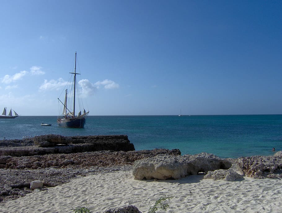 boat, sand, beach, rocks, sunny, coast, island, sea, sailboat HD wallpaper