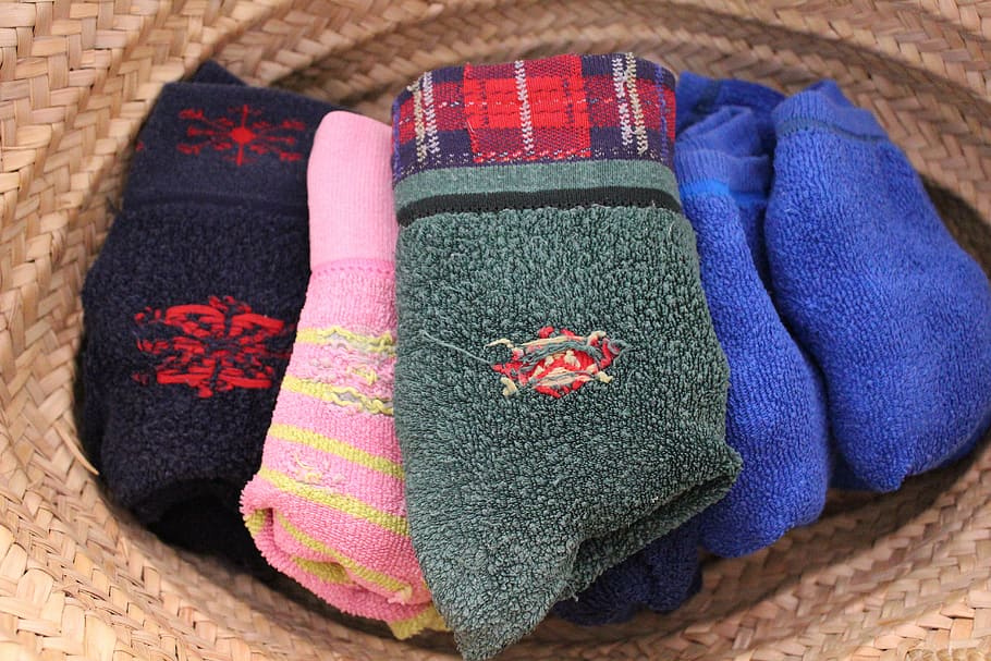socks, stopper socks, basket, socks couple, colorful, multi colored HD wallpaper