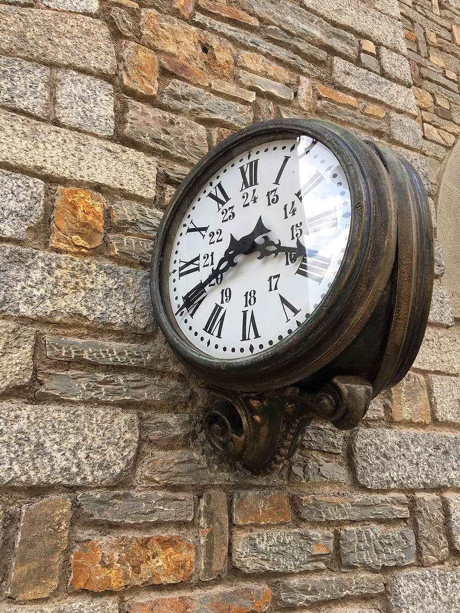 clock, station, train, watches, minutes, railway, spain, time HD wallpaper