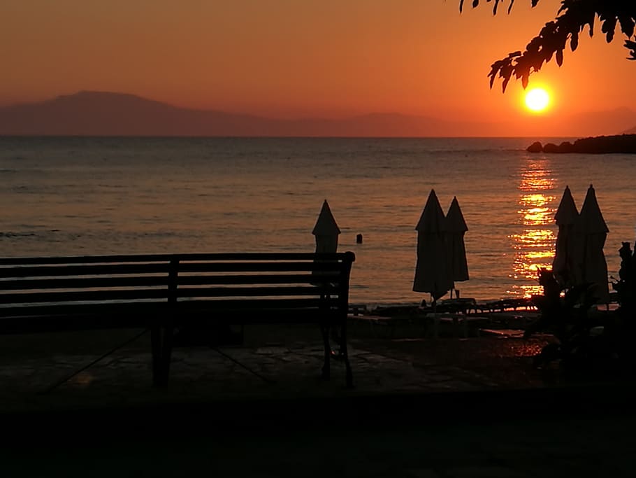 sunset, mood, sea, sky, water, beauty in nature, silhouette HD wallpaper