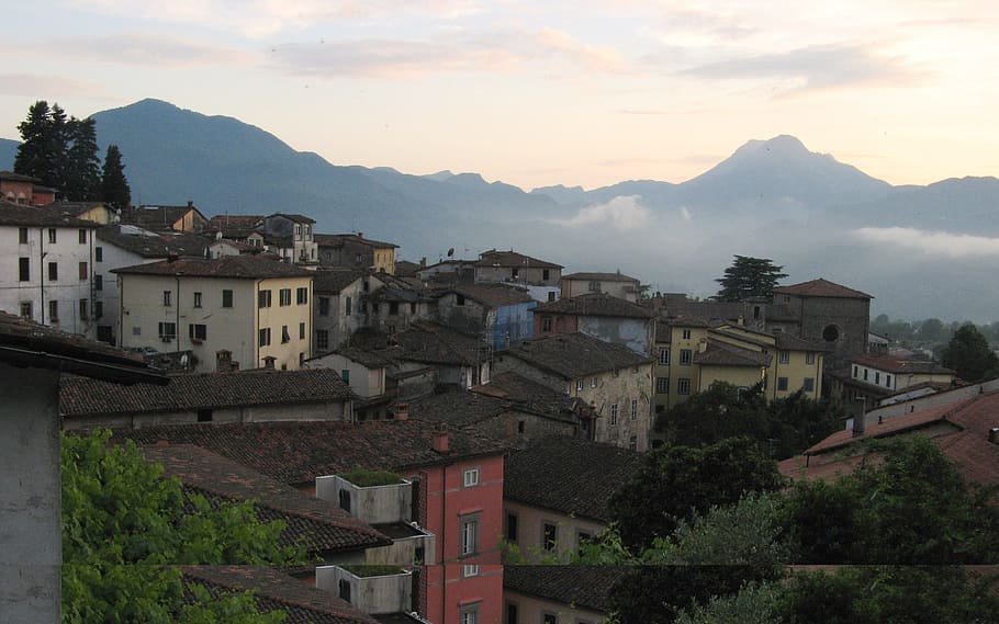 italy, barga, skyline, mountain, architecture, building exterior HD wallpaper