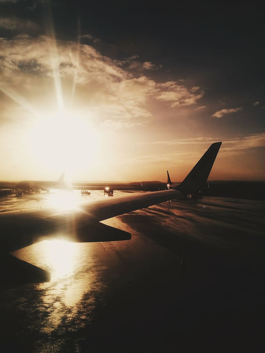 airplane during golden hour, silhouette, photography, planes
