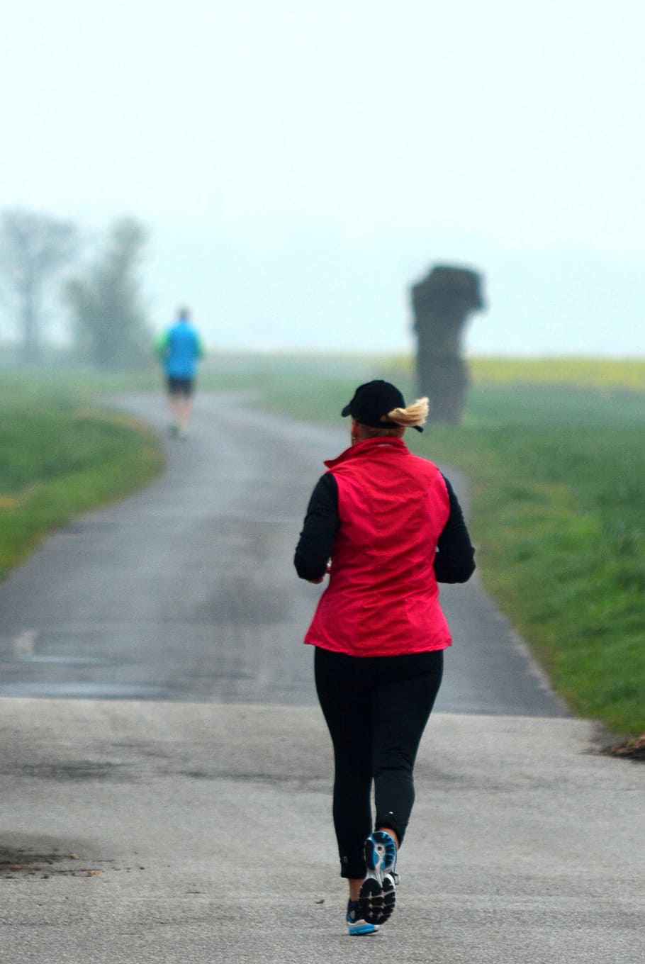 woman running selective focus photography, alone, jogging, sport HD wallpaper