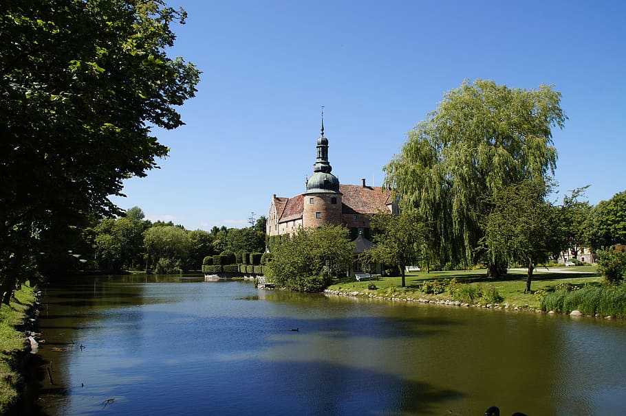 moated castle, property, architecture, water, romance, park HD wallpaper