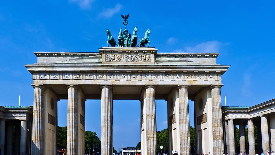 Brandenburg Gate, Germany, berlin, summer, architecture, famous Place, HD wallpaper
