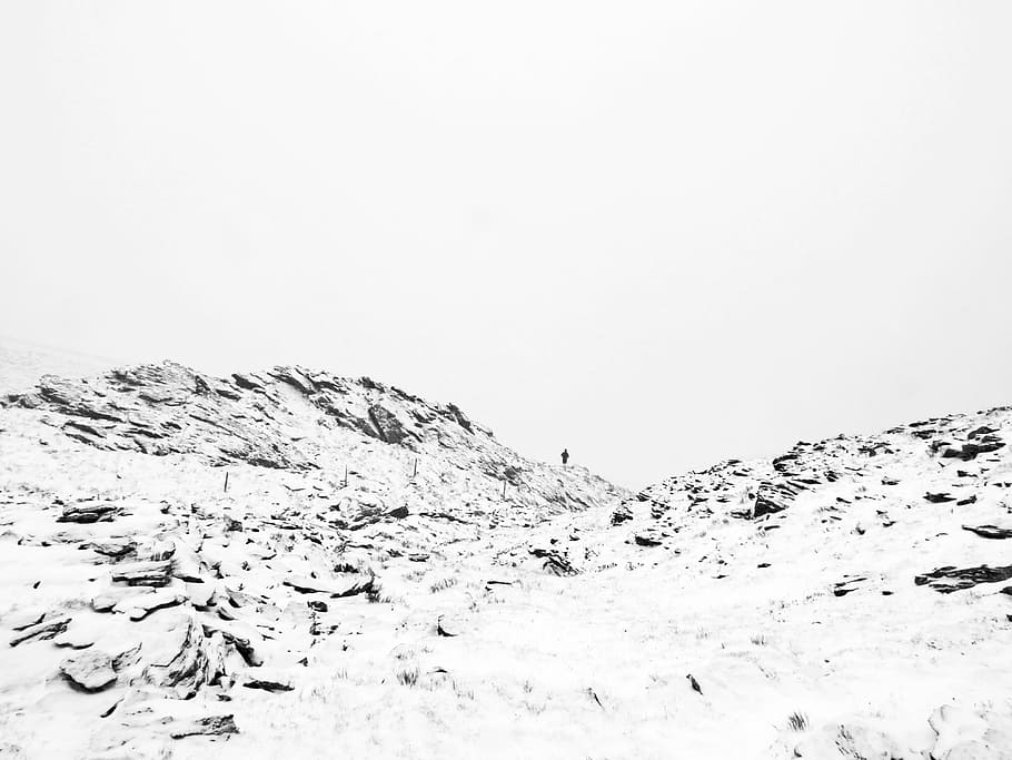 alone., person standing on snow covered mountain, blizzard, climber HD wallpaper