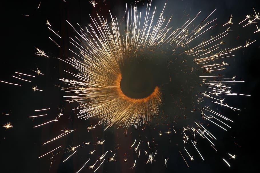 Firecracker, Circle, Sparks, Fireworks, exploding, night, firework Display, HD wallpaper