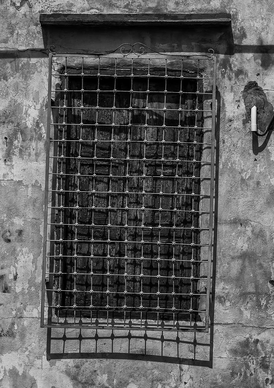 house, window, bars, black and white, venezuela, facade, building HD wallpaper