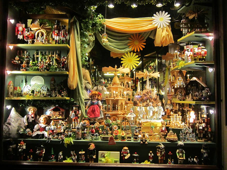 doll collection on wooden shelf, germany, shop, window, storefront HD wallpaper