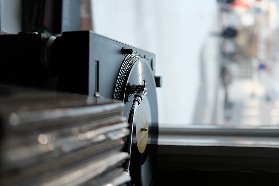 black turntable, closeup photo of black turntable, record player HD wallpaper