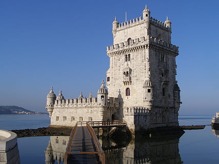 concrete castle surrounded with body of water, belem, tower HD wallpaper