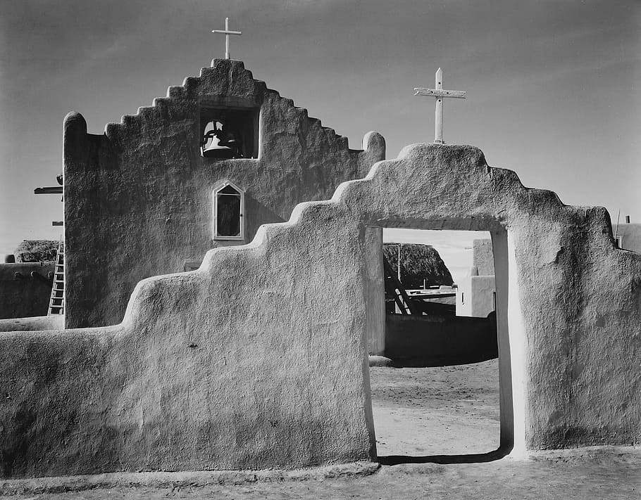 grayscale photo of concrete church, adobe, pueblo, mission, architecture, HD wallpaper