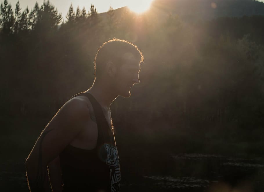 sunset, man, young, lake, summer, vacation, nature, pokoj, silence HD wallpaper
